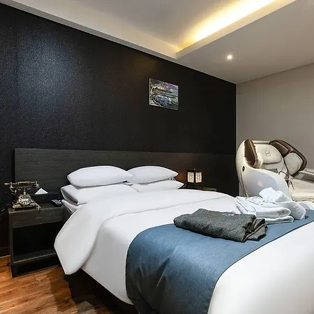 Suwon Dono1796 Hotel Exterior photo