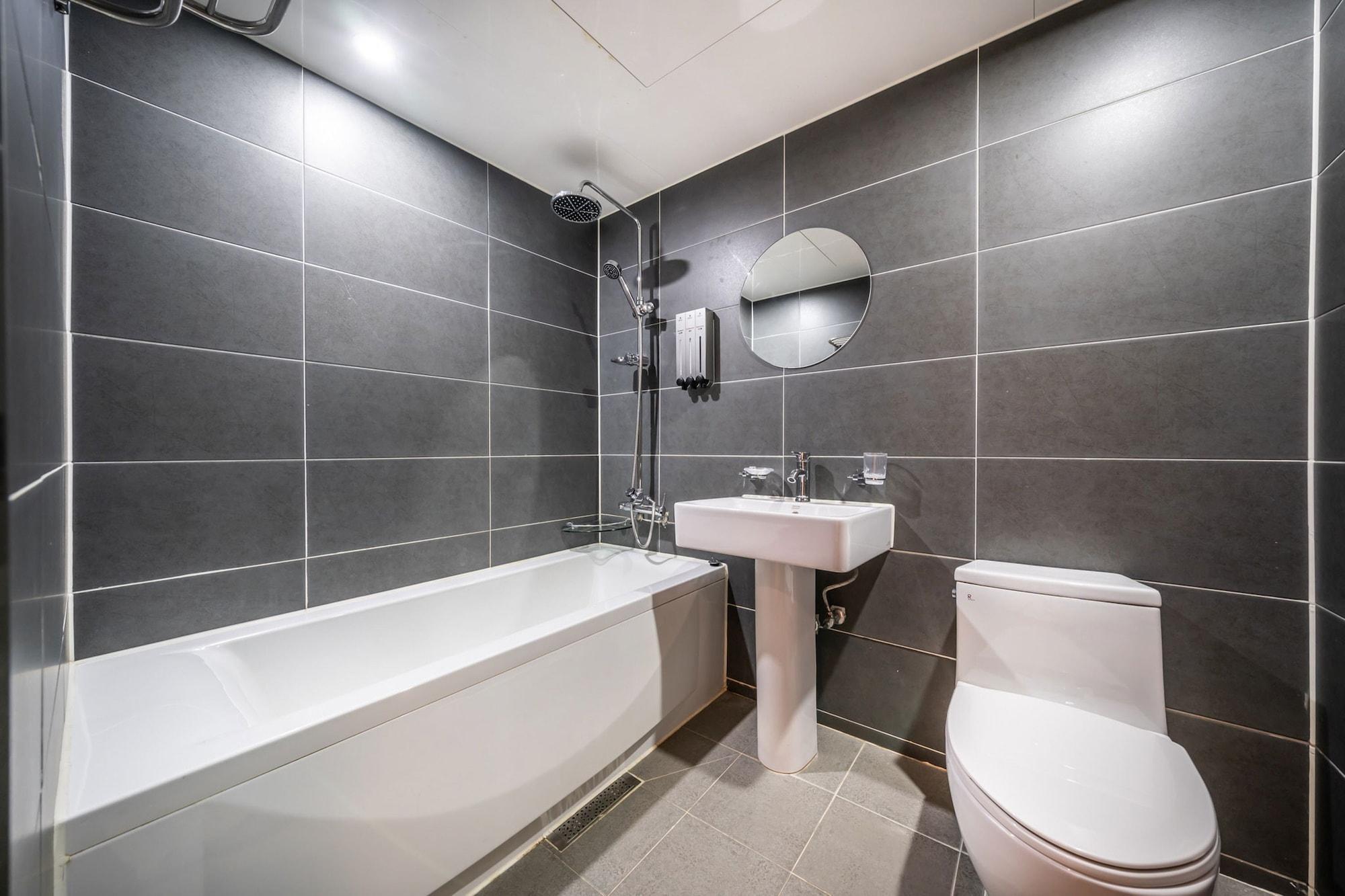 Dono1796 Hotel Suwon