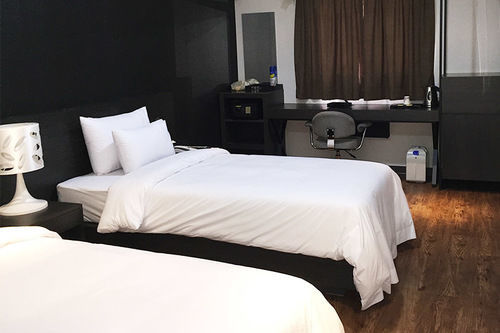 Hotel Dono1796 3*