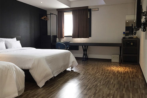 Dono1796 Hotel 3*